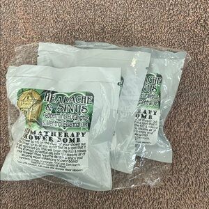 NEW OLD TOWN SOAP CO. 3 aromatherapy shower bombs Headache and Sinus